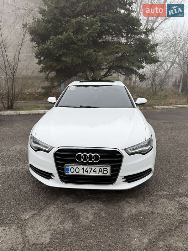 Седан Audi A6 2013 в 