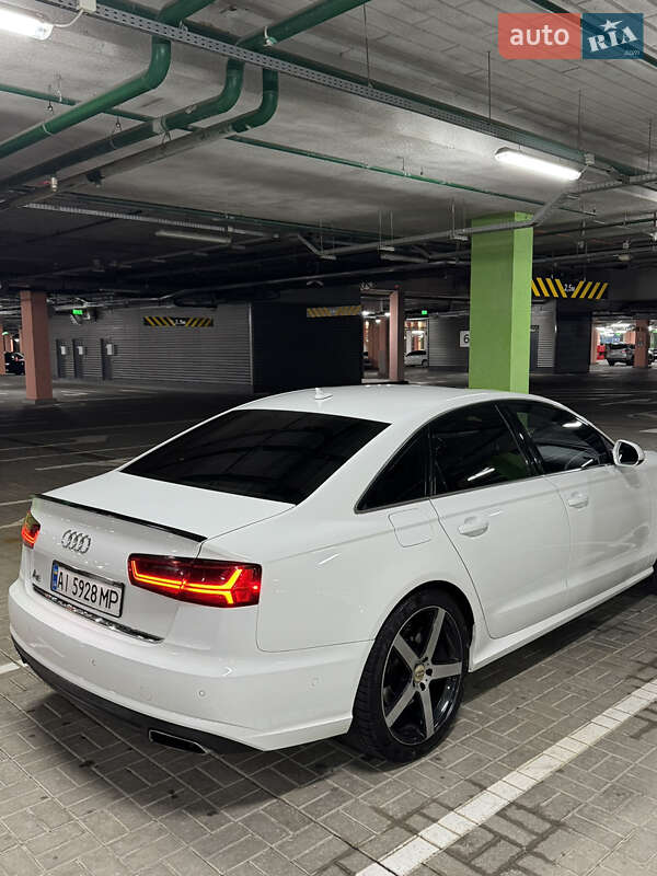 Седан Audi A6 2016 в Киеве