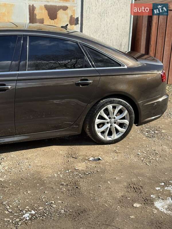 Седан Audi A6 2016 в Винниках