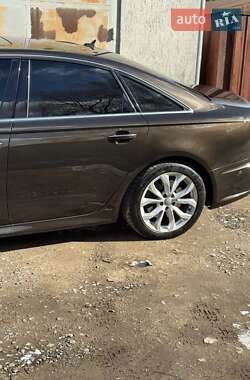 Седан Audi A6 2016 в 