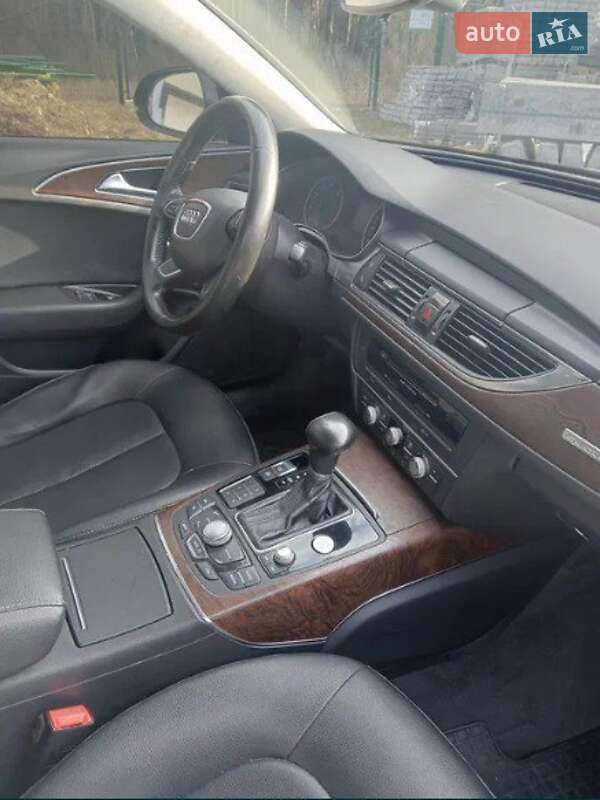 Седан Audi A6 2012 в Киеве
