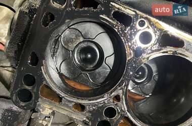 Универсал Audi A6 2001 в Киеве