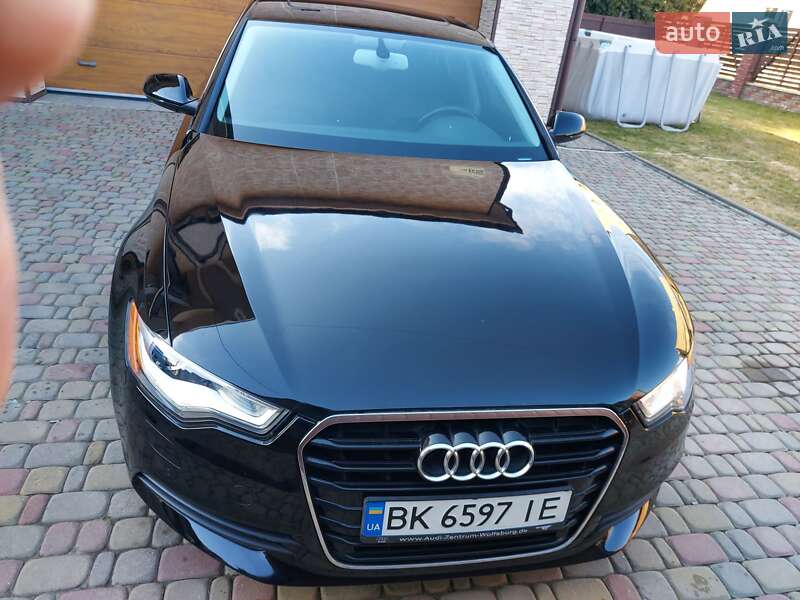 Седан Audi A6 2014 в Ровно