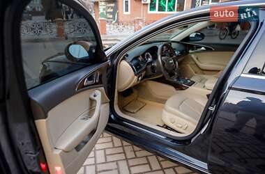 Седан Audi A6 2012 в 