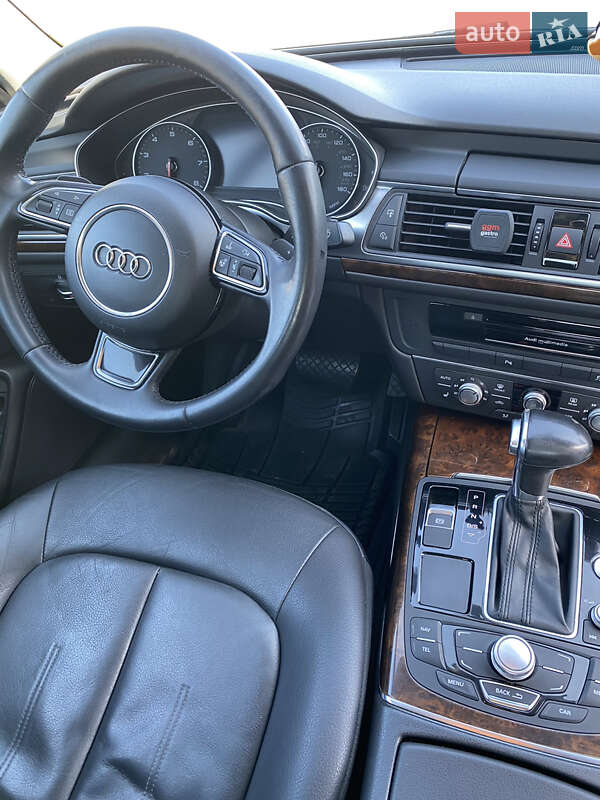 Седан Audi A6 2014 в Івано-Франківську