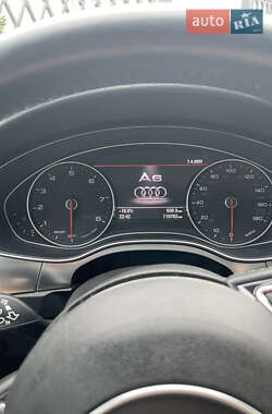 Седан Audi A6 2015 в 