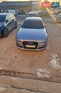 Седан Audi A6 2015 в 