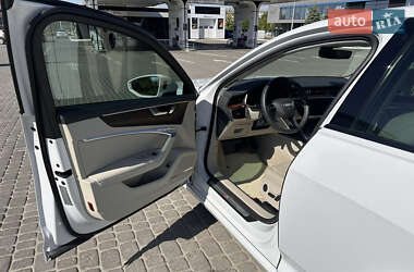 Седан Audi A6 2019 в 
