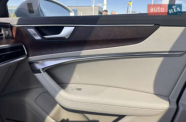 Седан Audi A6 2019 в 
