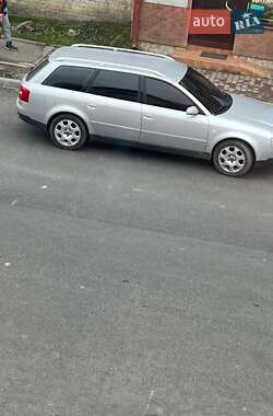 Універсал Audi A6 2004 в 