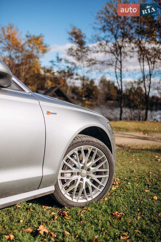 Седан Audi A6 2015 в Чернівцях