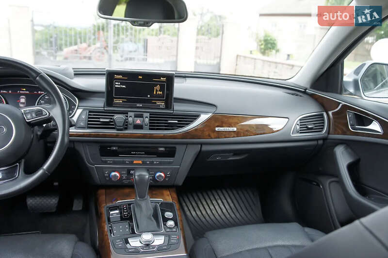Седан Audi A6 2015 в Чернівцях