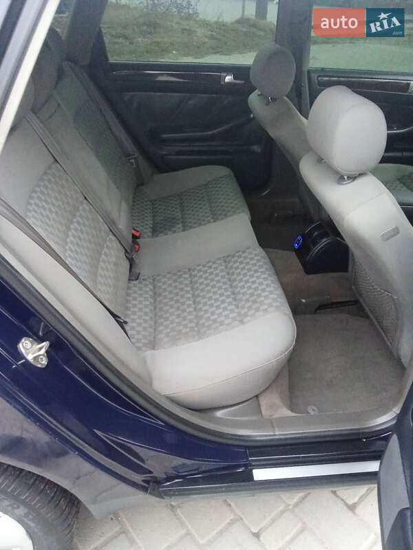 Универсал Audi A6 2001 в Коломые