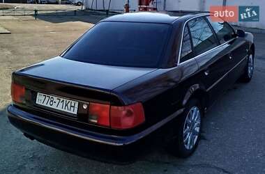 Седан Audi A6 1995 в Києві