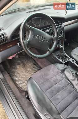 Седан Audi A6 1996 в Шостке