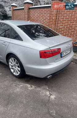 Седан Audi A6 2013 в 