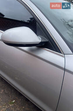 Седан Audi A6 2013 в 