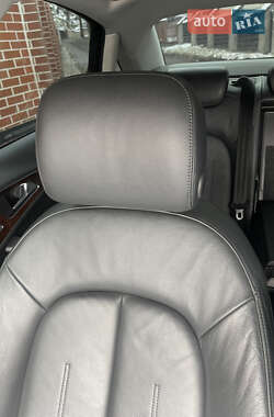 Седан Audi A6 2013 в 