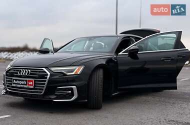 Седан Audi A6 2019 в 