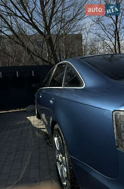 Седан Audi A6 2004 в 