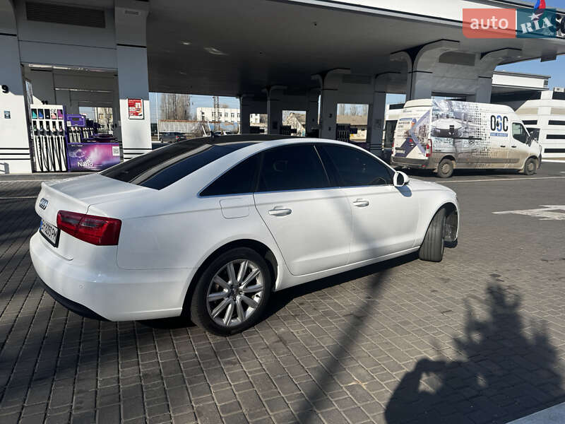 Седан Audi A6 2014 в Одесі
