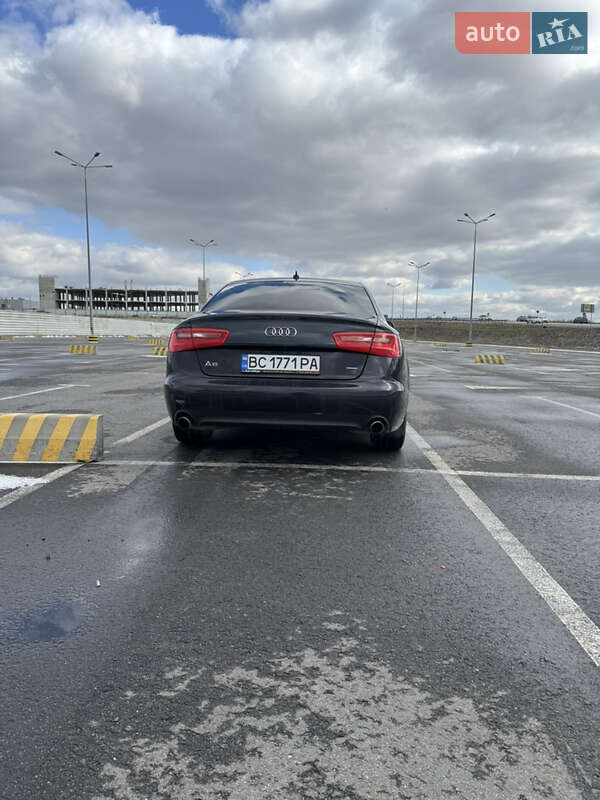 Седан Audi A6 2014 в Львове