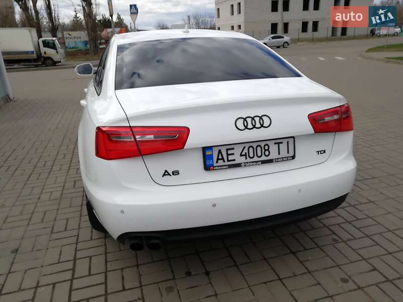 Седан Audi A6 2014 в Днепре