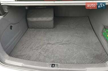 Седан Audi A6 2014 в 
