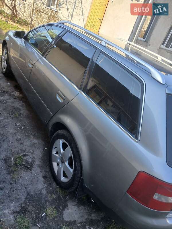 Універсал Audi A6 2002 в Золочеві