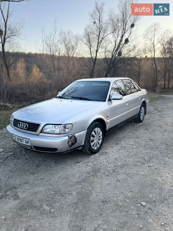 Седан Audi A6 1995 в 