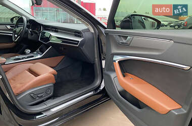 Седан Audi A6 2020 в 