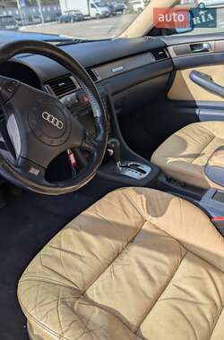 Седан Audi A6 2000 в 