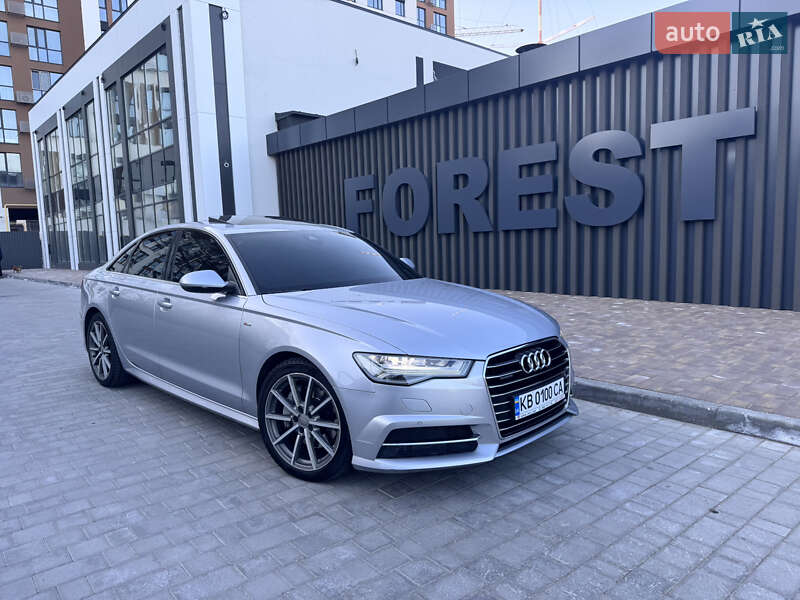 Седан Audi A6 2015 в 