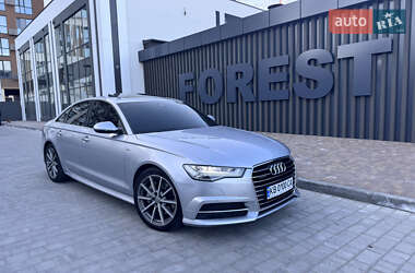 Седан Audi A6 2015 в 