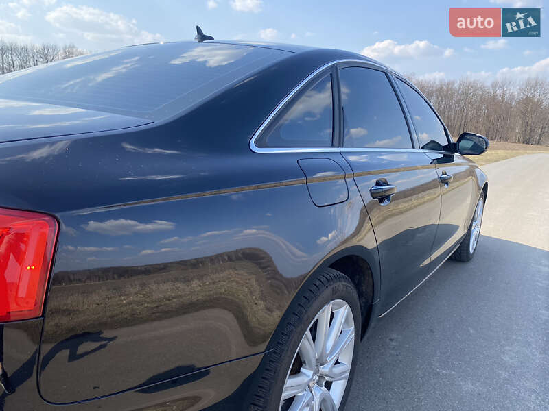 Седан Audi A6 2012 в Киеве