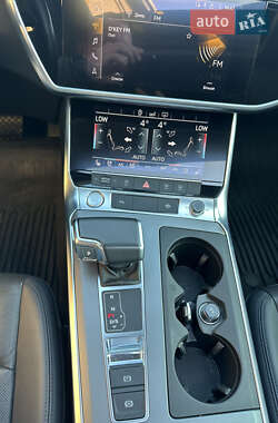Универсал Audi A6 2019 в 