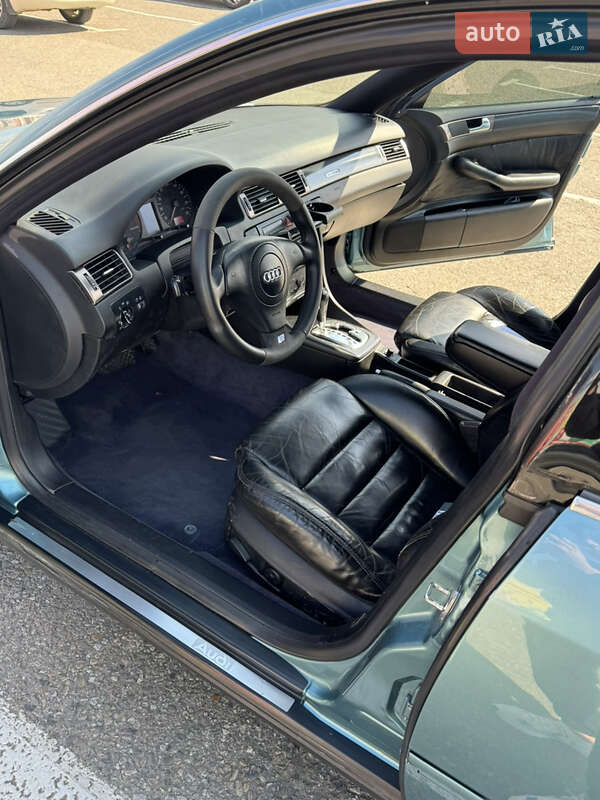 Седан Audi A6 1998 в Черновцах