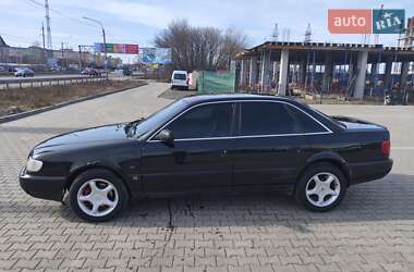 Седан Audi A6 1995 в 