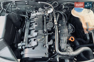Седан Audi A6 2006 в 