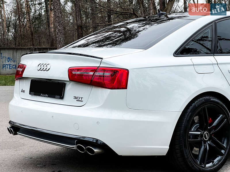 Седан Audi A6 2011 в Смеле