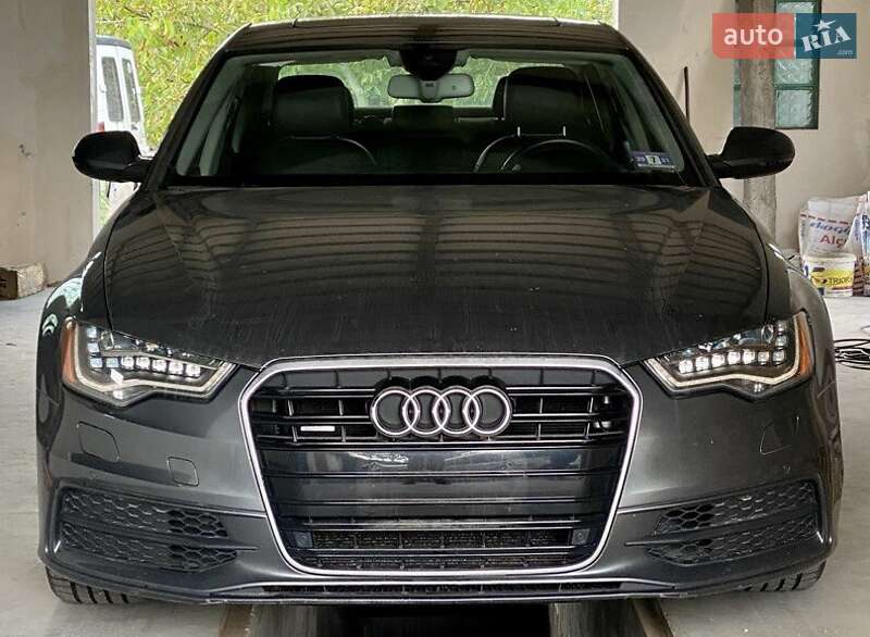 Седан Audi A6 2014 в 