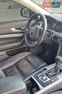 Седан Audi A6 2010 в 