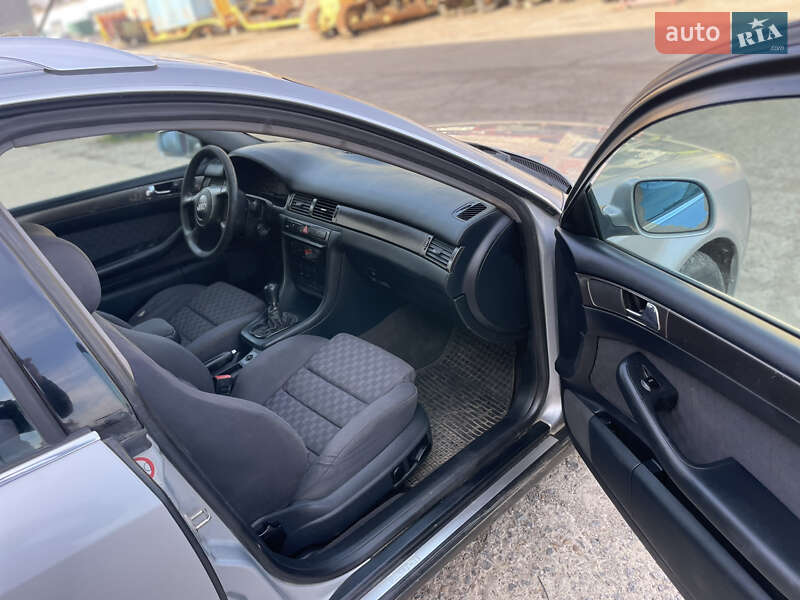 Універсал Audi A6 2000 в Новодністровську