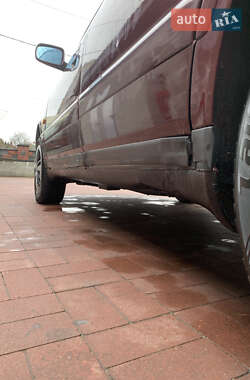 Седан Audi A6 1996 в 