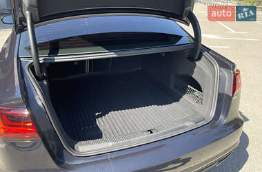 Седан Audi A6 2015 в Киеве