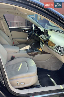 Седан Audi A6 2015 в 