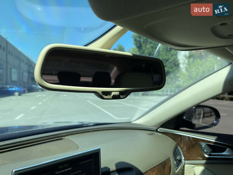 Седан Audi A6 2015 в Киеве