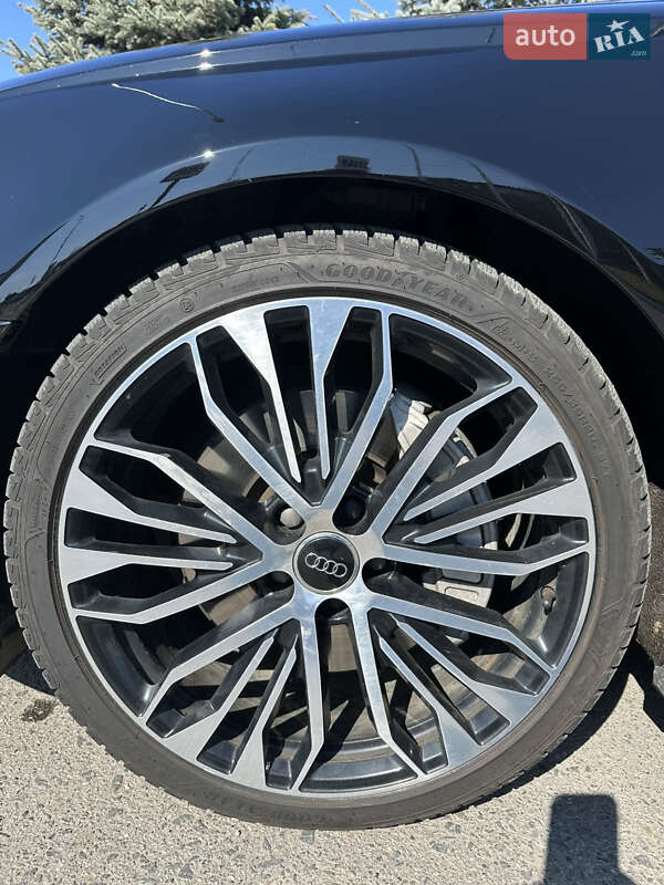 Седан Audi A6 2017 в Умани