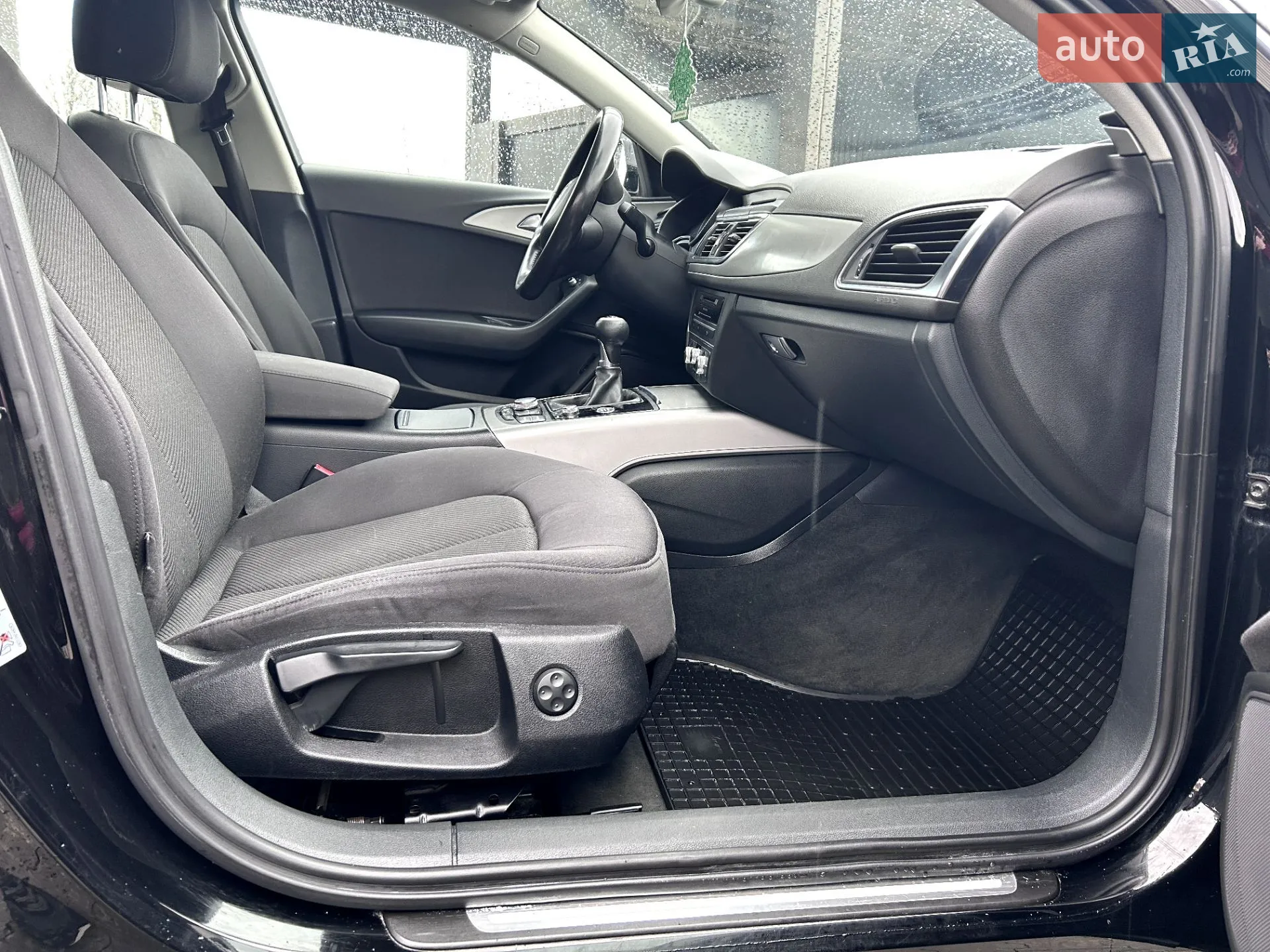 2012 Audi A6 - мініатюра 29