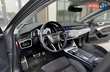 Седан Audi A6 2019 в 
